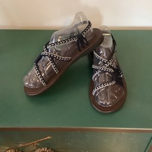 Navy blue gladiator flat sandals size 40 (9)